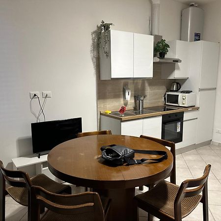 Jcube Apartments Precotto Milano エクステリア 写真