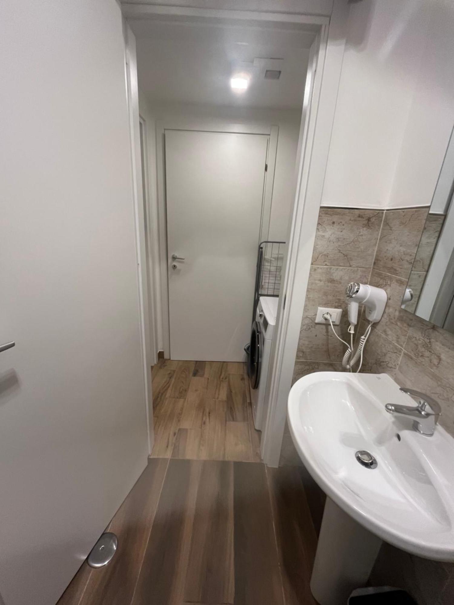 Jcube Apartments Precotto Milano エクステリア 写真