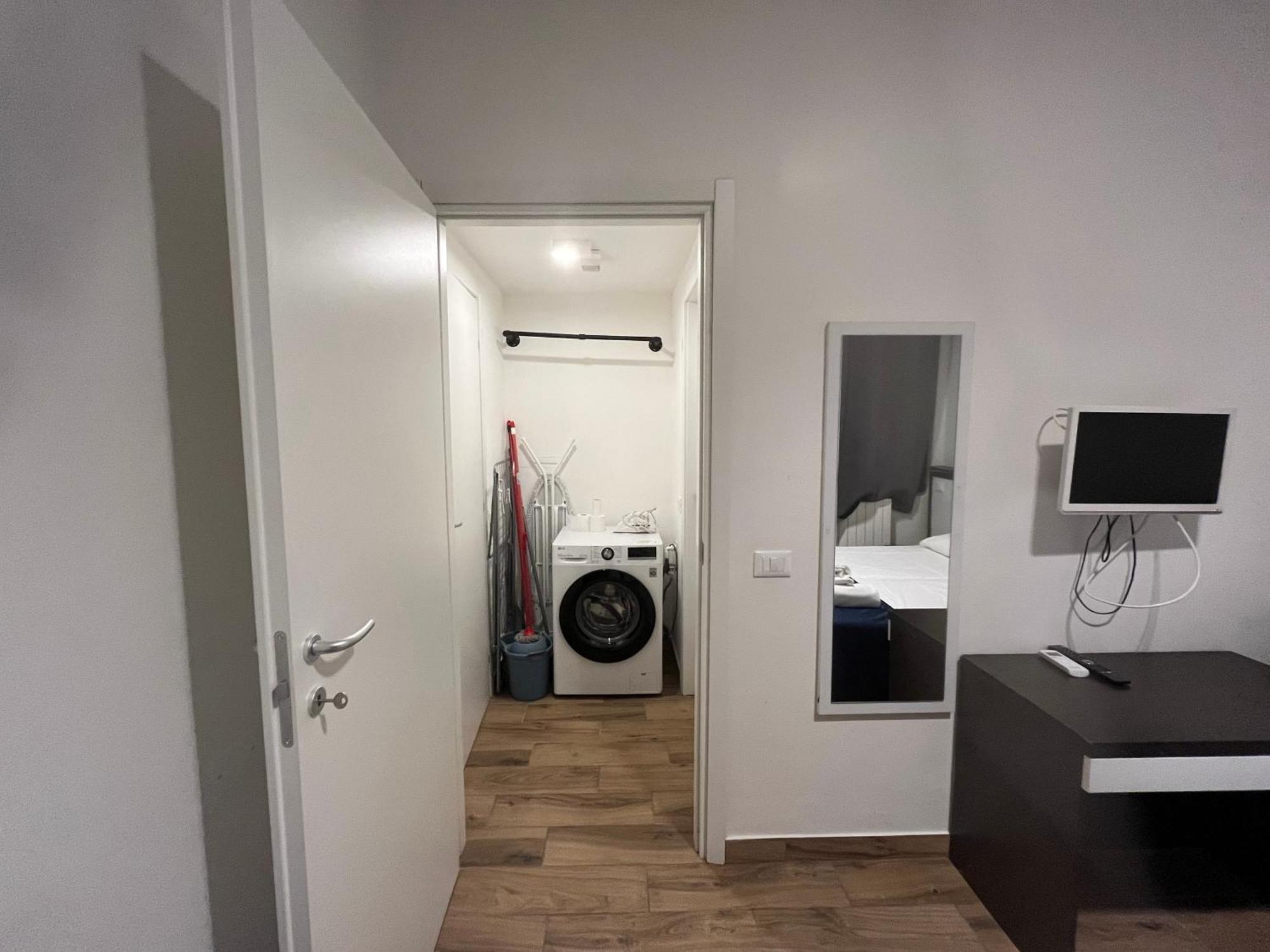 Jcube Apartments Precotto Milano エクステリア 写真