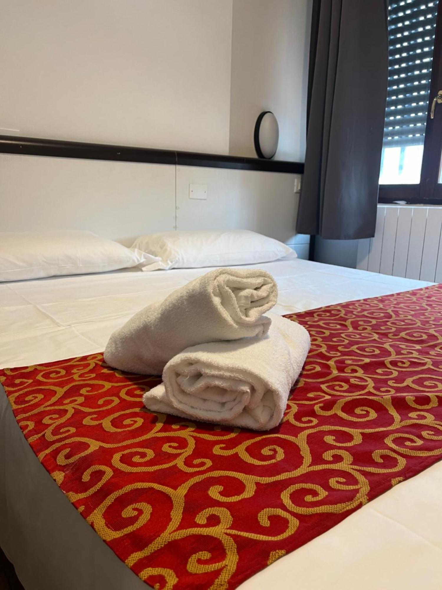 Jcube Apartments Precotto Milano エクステリア 写真